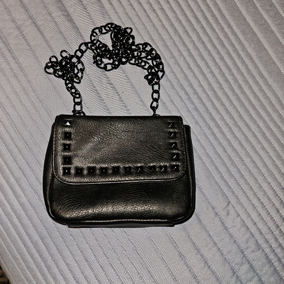 Purse Black Studded Chain Crossbody Bag - Picture 3 of 10